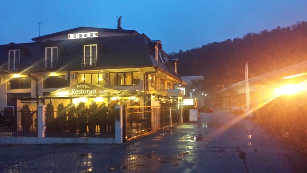 Club Topcider Belgrad Zewnętrze zdjęcie